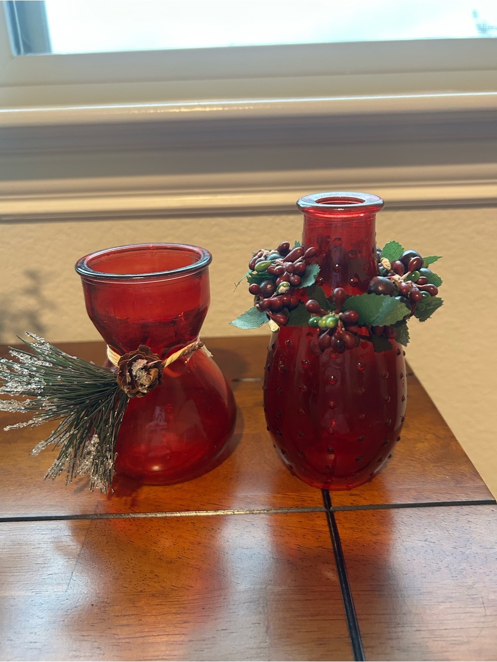 Set of 2 Small Red Decorative Glass Vases with Holiday Accents